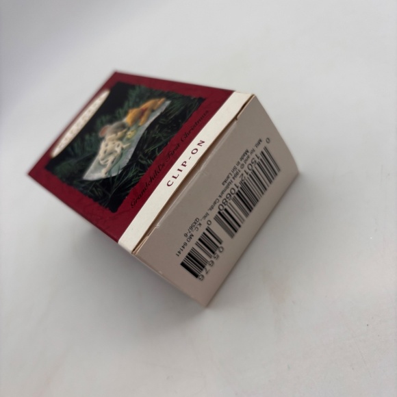 Hallmark Keepsake Grandchild's First Christmas 1994 Clip On Christmas Ornament - Picture 15 of 15